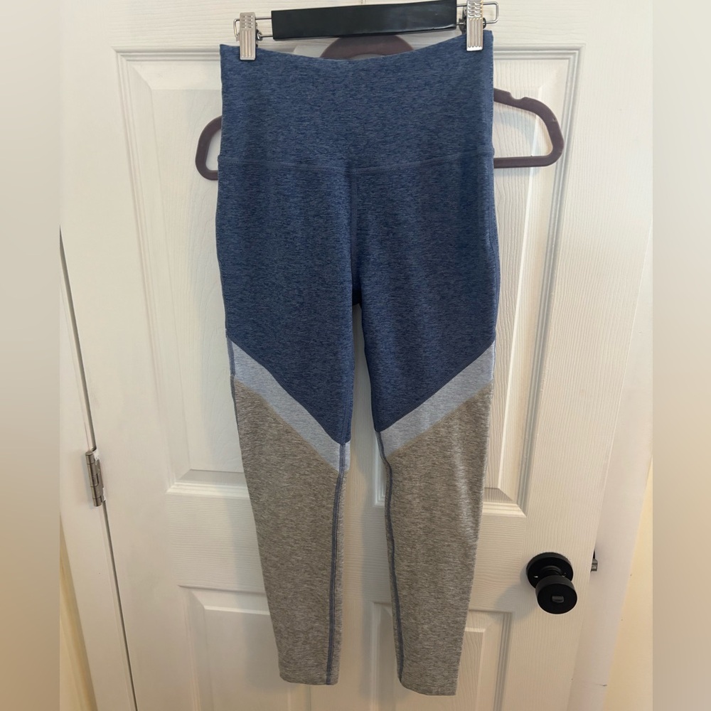 Beyond Yoga Colorblock Leggings Size M